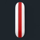 Wit-Russische vlag (rood en wit) Persoonlijk Skateboard<br><div class="desc">Dit ontwerp is voorzien van een historische vlag van Wit-Rusland, die oorspronkelijk in 1918 door de Wit-Russische Democratische Republiek werd gebruikt, voordat Wit-Rusland een Sovjetrepubliek werd, en opnieuw nadat het in 1991 tot het referendum van 1995 weer onafhankelijk werd. Oppositiegroepen in Wit-Rusland blijven deze vlag gebruiken als teken van hun...</div>