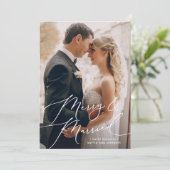 Wit Script Vrolijk & Getrouwd Foto Kerstmis Feestdagenkaart (Staand voorkant)