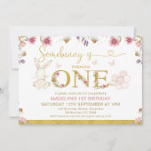 Wit Sommige Konijntje Wildbloemen 1e Verjaardag Kaart (Voorkant)