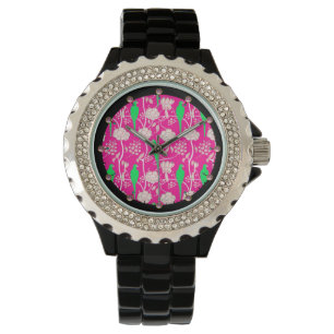 WIT-STROMEN VAN KUNSTSTOF EN GROENE DELEN IN PINK HORLOGE