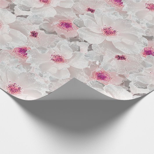 Wit-witte en roze floraal cadeaupapier (Hoek)