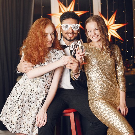 Wit "Zet deze op en Pose" Bruiloft Foto Trend Retro Zonnebril