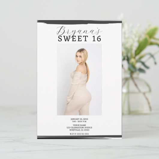 Wit & Zwart Foto Lijst Trendy Modern Sweet 16 Kaart (Staand voorkant)