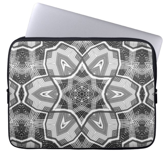 Wit-zwart openwerk geometrisch patroon laptop sleeve (Voorkant)