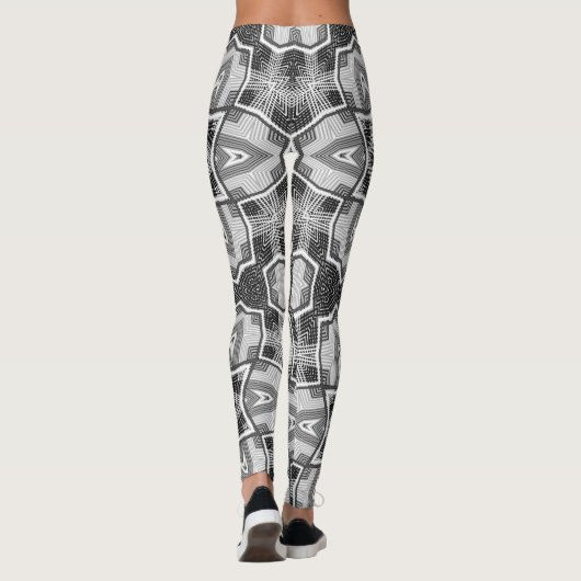 Wit-zwart openwerk geometrisch patroon leggings (Achterkant)