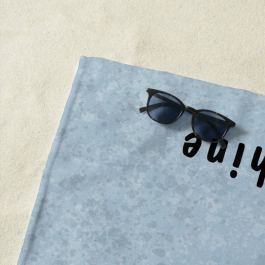 Wit Zwitsers Herder Wit GSD Cartoon Hond Blauw Strandlaken (In situ)