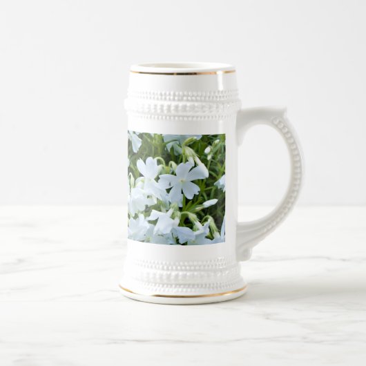 Witbloemen omhullen bierpul (Rechts)