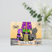 Witch, Cat en Spiderweb Cute Halloween Invitation Briefkaart (Staand voorkant)