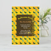 Witch en Mummy Pattern Halloween Retro Uitnodiging (Staand voorkant)