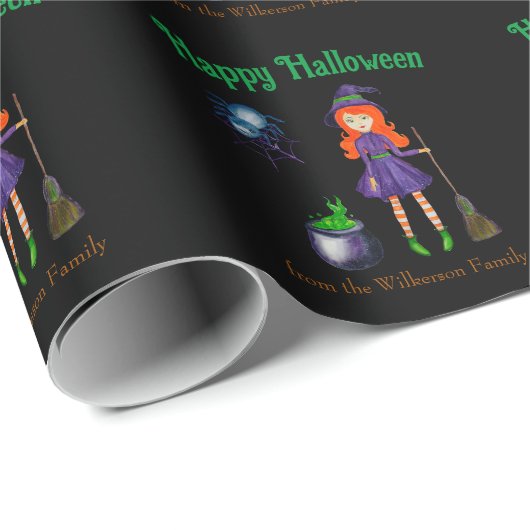 Witch en Spider Custom Name Black Halloween Cadeaupapier (Rol Hoek)