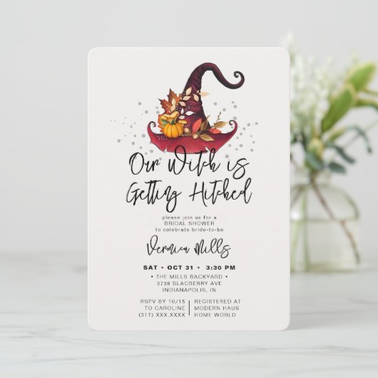 Witch Hitched Gray Halloween Vrijgezellenfeest Inv Kaart (Staand voorkant)