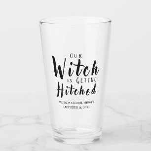 Witch krijgt een Halloween party bier Glas