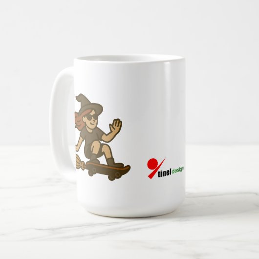 “Witch on Wheels – Broom Skate Style Koffiemok (Voorkant links)