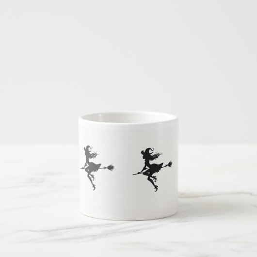 Witch Riding Broom Halloween Thunder_Cove Espresso Kop (Voorkant)
