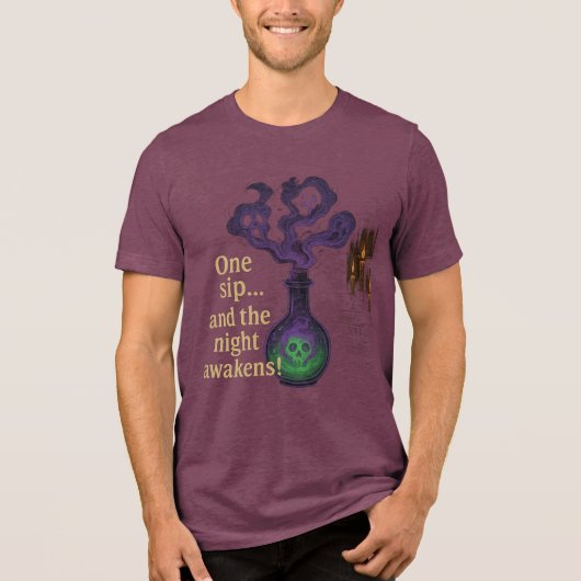 Witch’s Potion One Sip and the Night Awakens Tri-Blend Shirt (Voorkant)