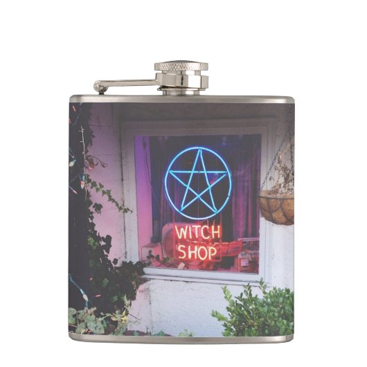 Witch Shop Flask Heupfles (Voorkant)