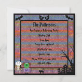 Witch & Skeleton Spooky Town Halloween Party Kaart (Achterkant)