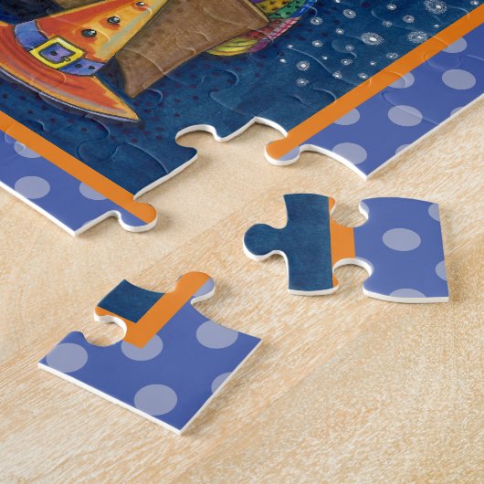 WITCH TELLING SPOOKY BEDTIME STORIES, HALLOWEEN LEGPUZZEL (Zijkant)