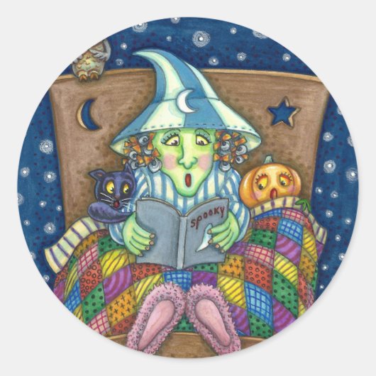 WITCH TELLING SPOOKY BEDTIME STORIES, HALLOWEEN RONDE STICKER (Voorkant)