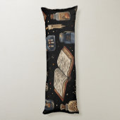 Witchcraft Potion Pattern – Halloween Magic Lichaamskussen (Achterkant (Verticaal))