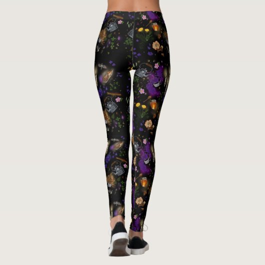 Witches Brew Tea en Cottcore Pattern  Leggings (Achterkant)