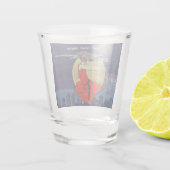 Witchy Dame Drijvend in Sky over City Shot Glas (Achterkant)