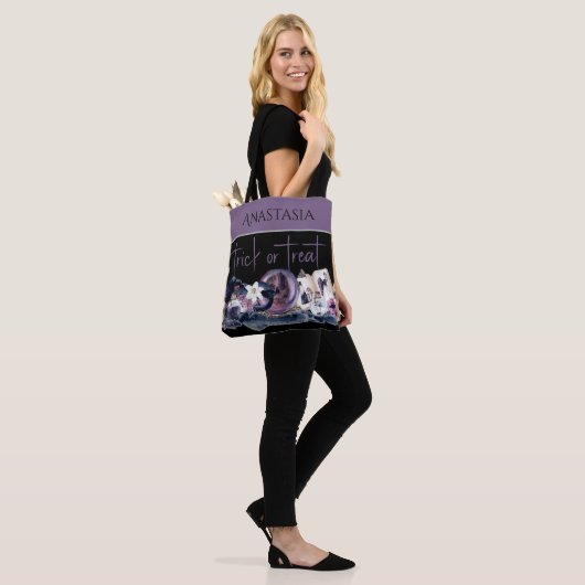 Witchy Elegance Herbruikbare Halloween Tote Bag (Op model)