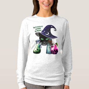 Witchy en Wild - Halloween Black Cat en drankjes T-shirt