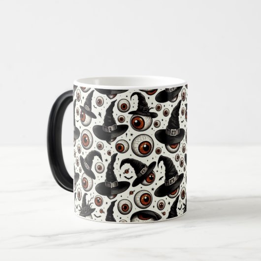 Witchy Eyes Magische Mok (Voorkant links)