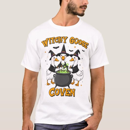 Witchy Goose Coven Halloween Magic T-shirt (Voorkant)