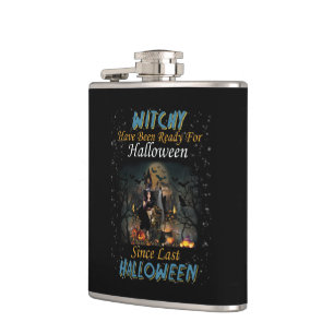 Witchy is klaar voor Halloween Heupfles