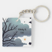 Witchy & Schattige (1) Acryl Sleutelhanger (Achterkant)
