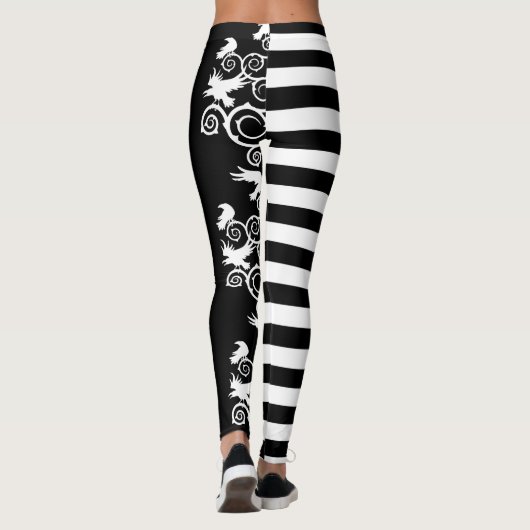 Witchy Striped Gothic Ravens and Thorns Leggings (Achterkant)