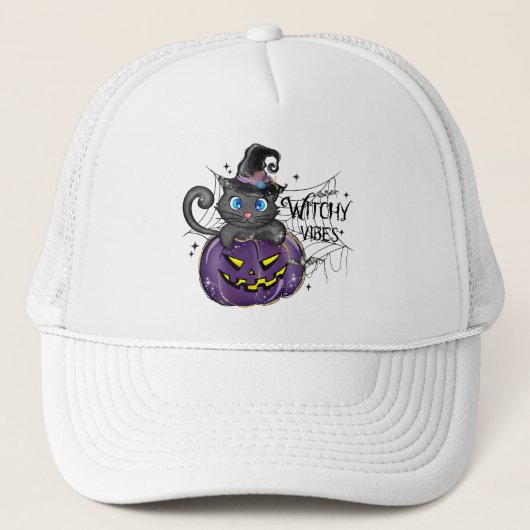 Witchy Vibes: Zwarte kat op de Paarse Jack-O-Lante Trucker Pet (Voorkant)