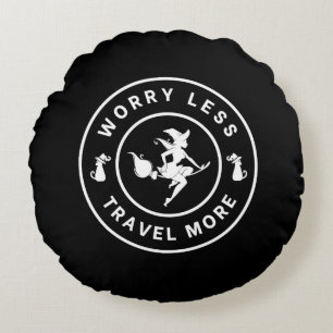 Witchy Worry Minder, Reizen Meer Rond Kussen