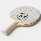 Witgeschilderd Houten Monogram Tafeltennisbatje (Voorkant Gekanteld)