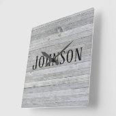 witgewassen hout met familienaam vierkante klok (Hoek)