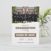 🎓With QR code Class Year Photo Grad Party Invite Kaart (Staand voorkant)