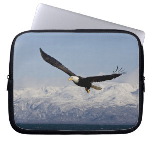Witkopzeearend in vlucht, Haliaeetus leucocephalus Laptop Sleeve