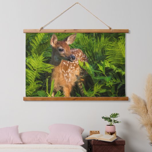 Witstaartdeer Fawn | Minnesota Hangend Wandkleed (Slaapkamer)