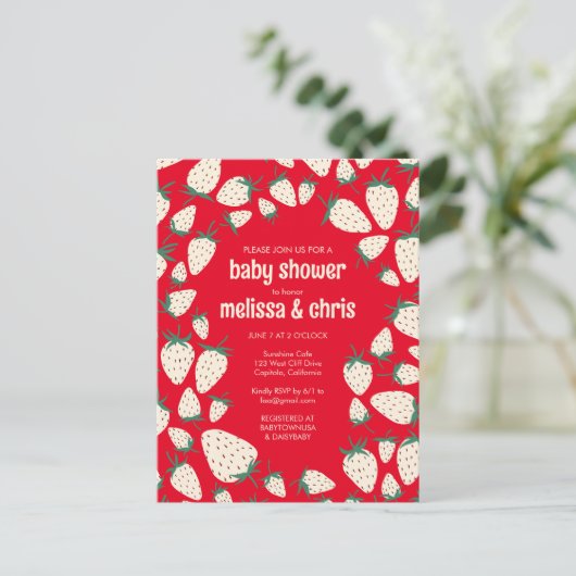 Witte Aardbei Schattige Pineberry CUSTOM BABY SHOW Uitnodiging Briefkaart (Staand voorkant)