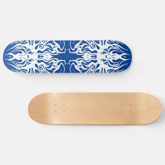 Witte Abstract Gebroken Hart Tribal Design Persoonlijk Skateboard (Horizontaal)