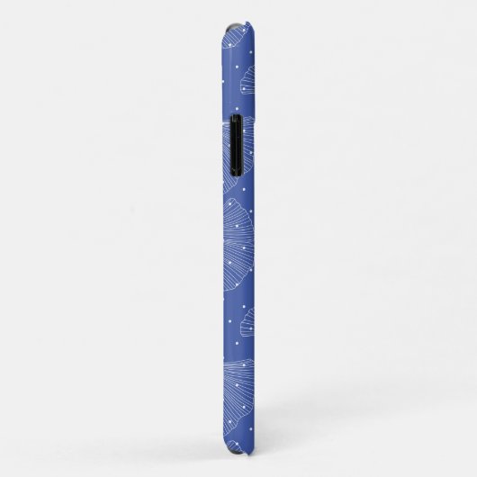 Witte abstracte bladeren patroon op blauw Case-Mate iPhone case (Achterkant/rechts)