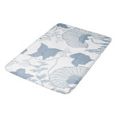 Witte achtergrond Delicate Blauwe Japanse Bloemen Badmat (Gekanteld)