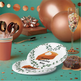 Witte achtergrond groen cake ijs papieren bordje