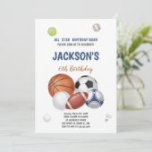 Witte achtergrond Sport Verjaardag Uitnodiging (Staand voorkant)