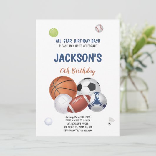 Witte achtergrond Sport Verjaardag Uitnodiging (Staand voorkant)