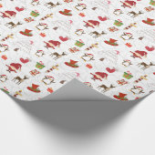 Witte achtergrond van kleurrijke kerstsymbolen cadeaupapier (Hoek)