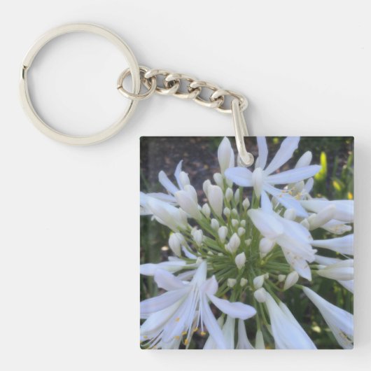 Witte Agapanthus bloemen Sleutelhanger (Voorkant)