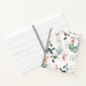 Witte alstroemeria bloemen, bladeren en bessen notitieboek (Binnen)